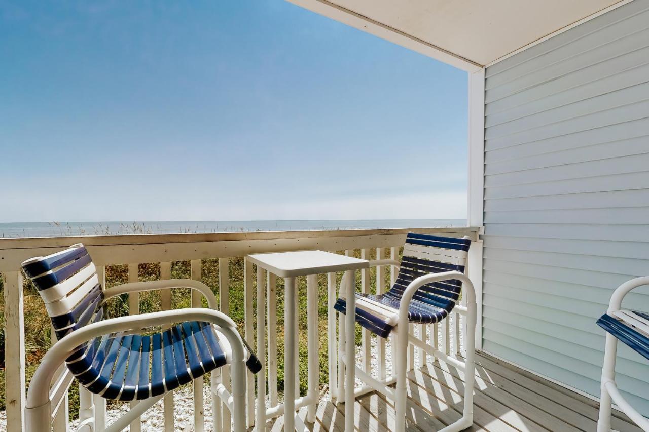 Ocean Retreat & Villas Myrtle Beach Exterior photo