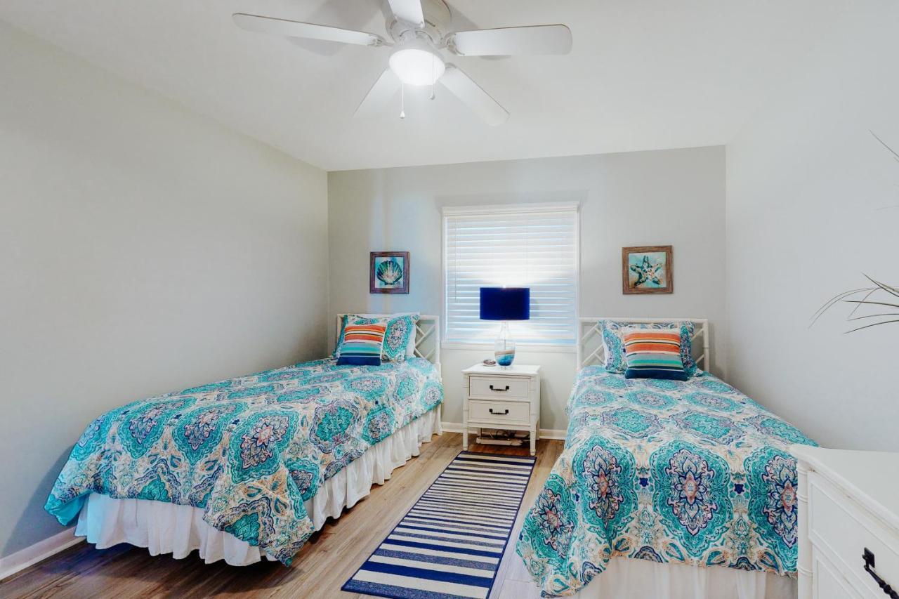 Ocean Retreat & Villas Myrtle Beach Exterior photo
