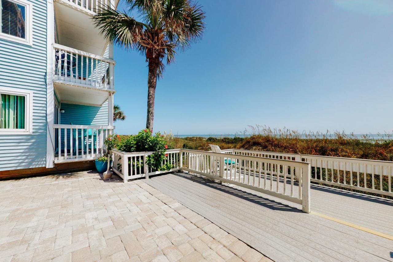 Ocean Retreat & Villas Myrtle Beach Exterior photo